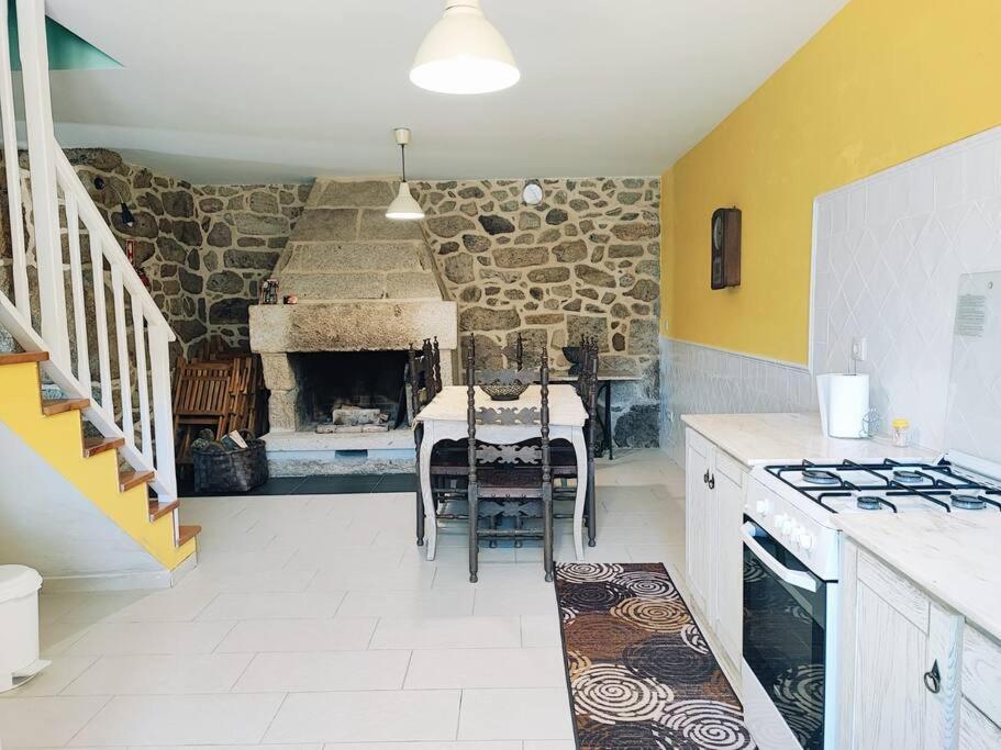 Casa Cabreiros De Baixo Melgaco